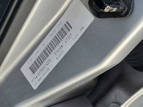 Used 2014 Ford F150 FX4 w/ Equipment Group 402A Luxury AWD/4WD image 38