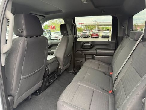 Used 2024 Chevrolet Silverado 2500 Custom w/ Custom Value Package AWD/4WD image 22