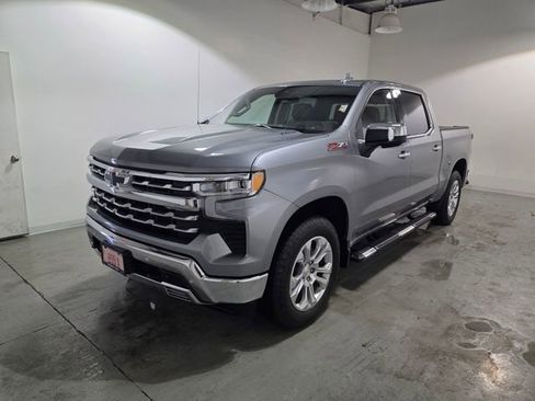 Certified 2024 Chevrolet Silverado 1500 LTZ image 3