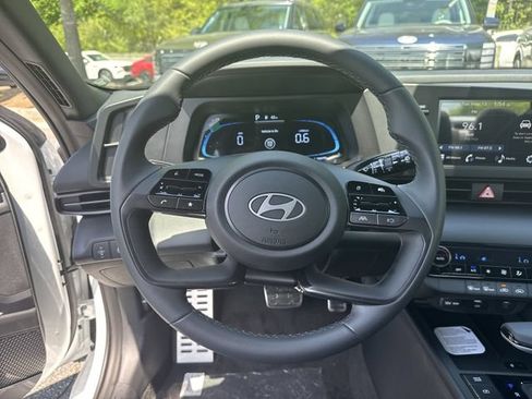 New 2026 Hyundai Elantra Sport FWD image 25