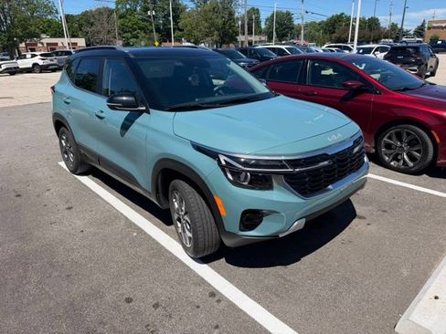 Certified 2024 Kia Seltos S AWD/4WD image 2