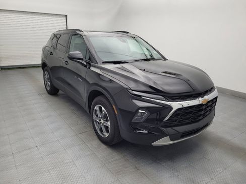 Used 2024 Chevrolet Blazer LT w/ Convenience Package FWD image 13