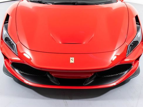 Certified 2023 Ferrari F8 Tributo RWD image 14