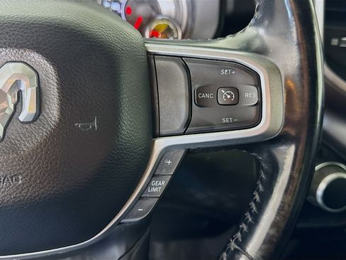 Used 2019 RAM 1500 Big Horn image 15