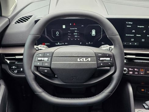 New 2026 Kia Sportage SX FWD image 7