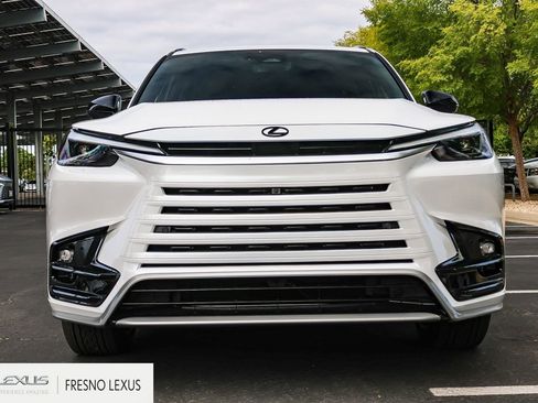 New 2026 Lexus TX 500h AWD image 2