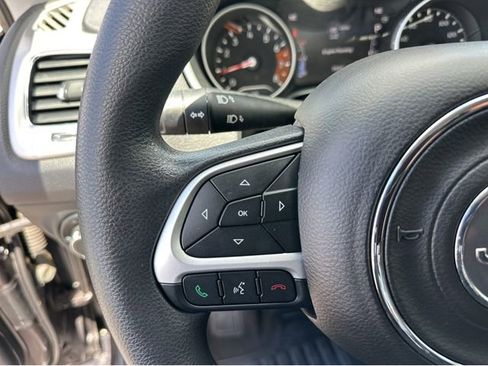 Used 2018 Jeep Compass Sport w/ Tech Group AWD/4WD image 24