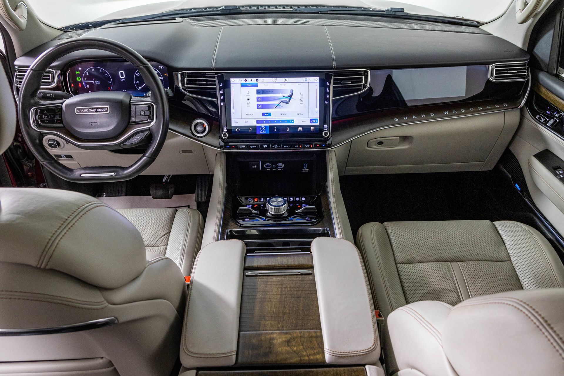 Used 2022 Jeep Grand Wagoneer Series I AWD/4WD image 29