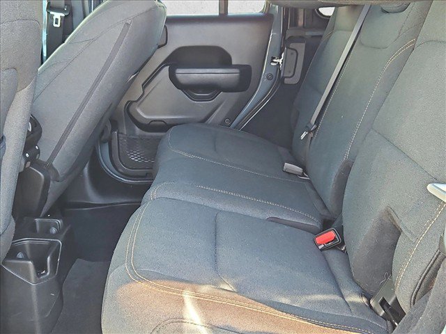 Used 2024 Jeep Wrangler Unlimited Sport AWD/4WD image 18