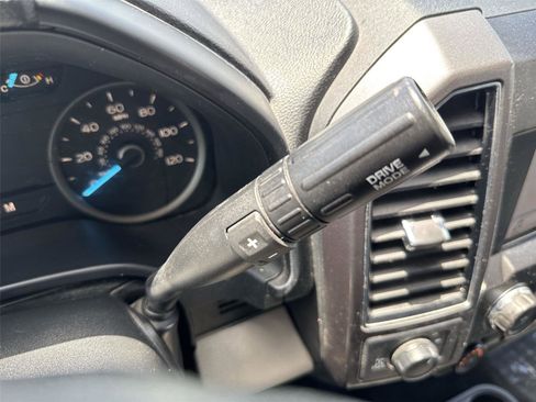 Used 2019 Ford F150 XLT AWD/4WD image 18
