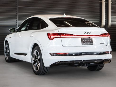 Used 2023 Audi e-tron Premium w/ Convenience Plus Package AWD/4WD image 2