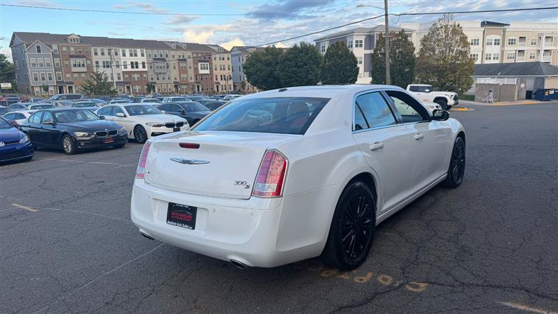 Used 2014 Chrysler 300 S w/ Luxury Group AWD/4WD image 13