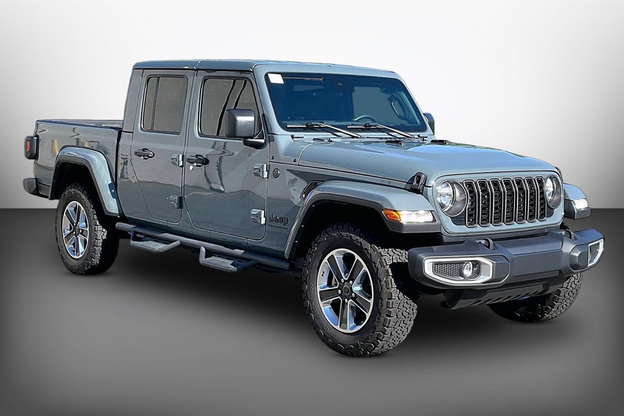 Certified 2024 Jeep Gladiator Sport w/ Premium Package AWD/4WD image 1