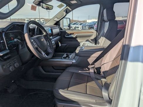 New 2026 Chevrolet Silverado 3500 High Country w/ High Country Premium Package image 14