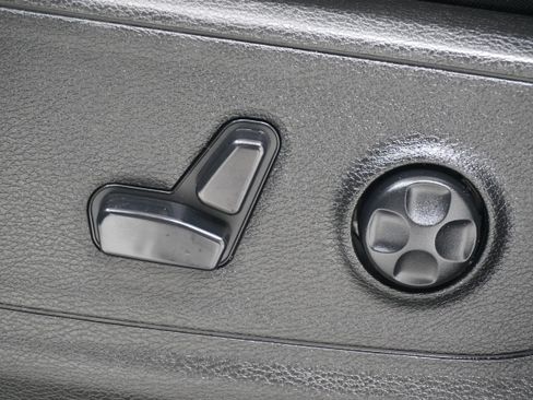 Used 2020 RAM 1500 Lone Star image 14