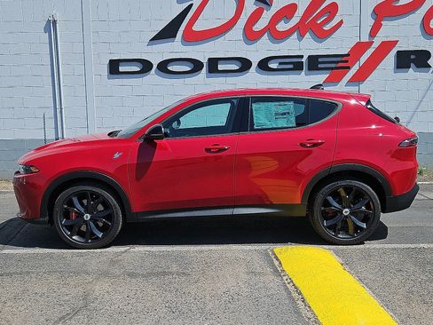 New 2025 Dodge Hornet GT w/ Track Pack image 2