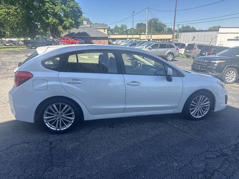 Used 2014 Subaru Impreza 2.0i Premium AWD/4WD image 4