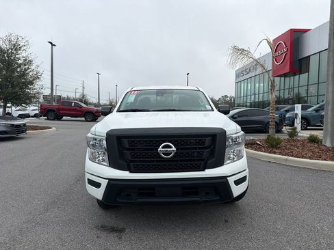 Used 2022 Nissan Titan S image 2