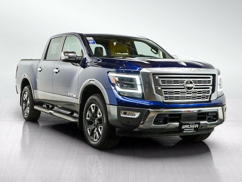 Used 2024 Nissan Titan Platinum Reserve w/ Moonroof Package AWD/4WD image 8