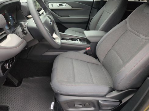 New 2026 Ford Explorer Active RWD image 16