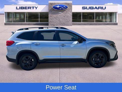 Used 2025 Subaru Ascent Onyx Edition AWD/4WD image 9