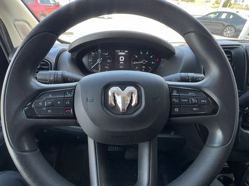 Used 2025 RAM ProMaster 2500 w/ Convenience Group image 29