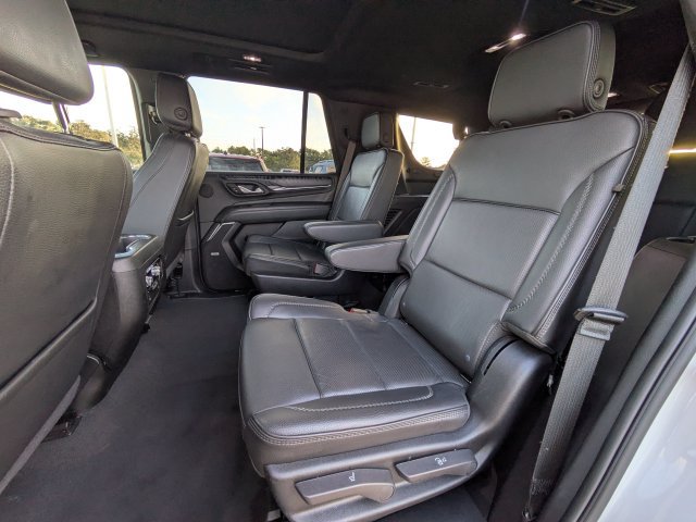 Used 2024 GMC Yukon Denali RWD image 14