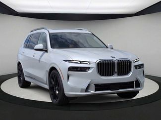 Used 2026 BMW X7 xDrive40i AWD/4WD video 1