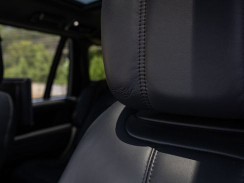 Used 2021 Land Rover Range Rover Autobiography Fifty Edition AWD/4WD image 29