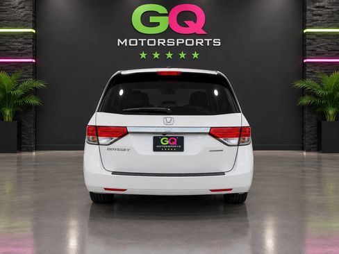 Used 2016 Honda Odyssey SE image 6