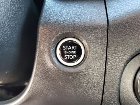 Used 2024 Nissan Frontier SV w/ Hardbody Edition image 25