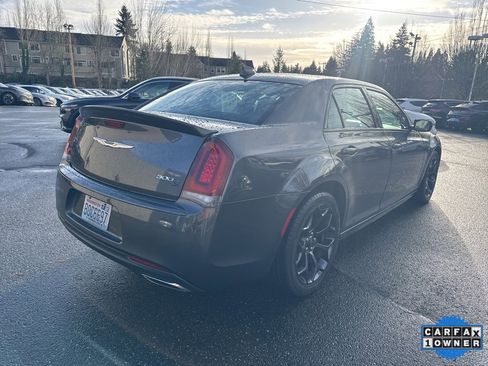 Used 2019 Chrysler 300 S w/ S Model Appearance Package image 7