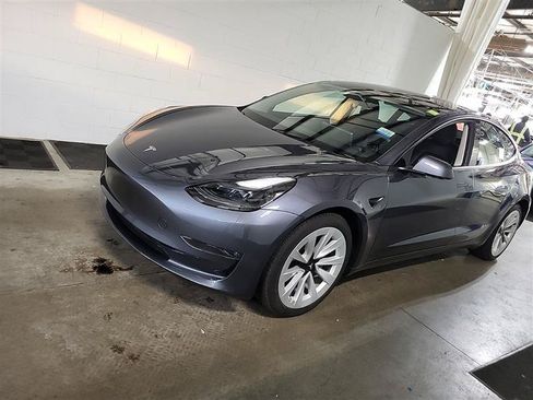 Used 2023 Tesla Model 3 Long Range AWD/4WD image 3