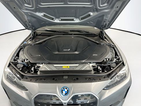 Used 2023 BMW i4 eDrive35 w/ Premium Package RWD image 34