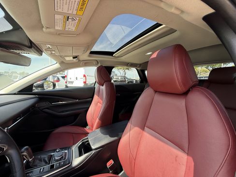 Used 2025 MAZDA CX-30 AWD 2.5 S w/ Preferred Package image 29