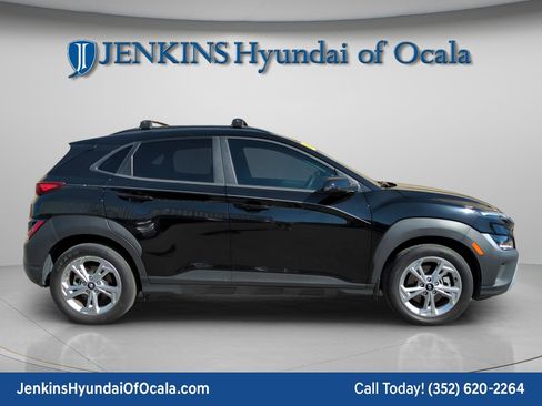 Certified 2023 Hyundai Kona SEL image 3
