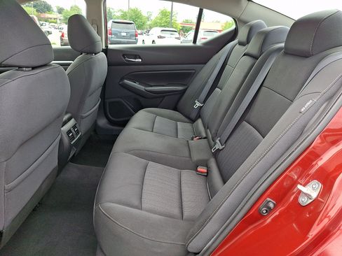 Used 2019 Nissan Altima 2.5 SV AWD/4WD image 10