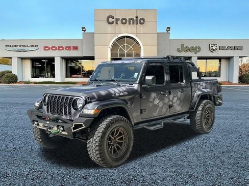 Used 2023 Jeep Gladiator Sport AWD/4WD image 7