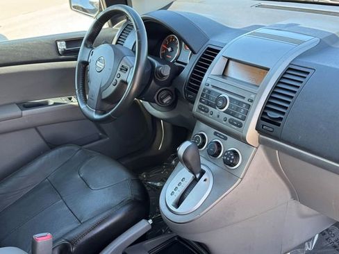 Used 2008 Nissan Sentra 2.0 SL w/ Sunroof Pkg FWD image 9