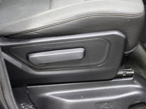 Used 2022 RAM 1500 Big Horn AWD/4WD image 26