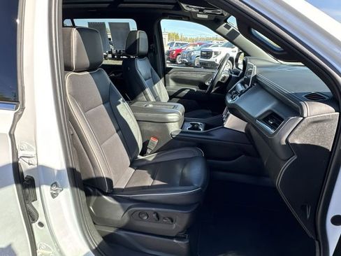 Certified 2022 GMC Yukon XL SLT w/ SLT Premium Package image 29