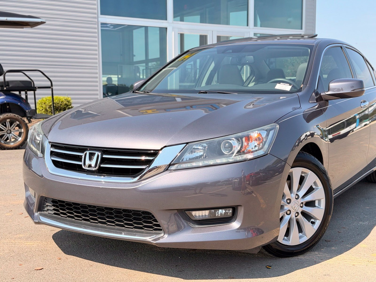 Used 2015 Honda Accord EX-L image 2