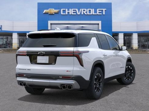 New 2027 Chevrolet Traverse Z71 w/ Driver Confidence Package AWD/4WD image 4
