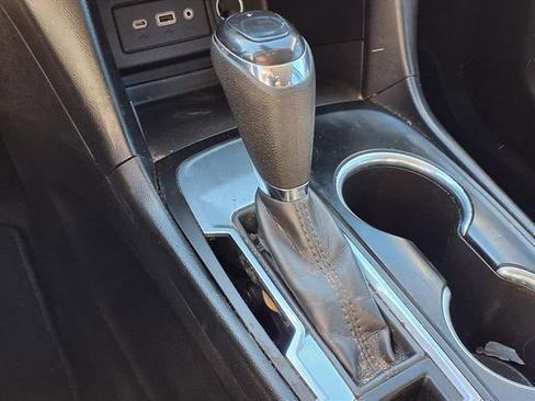 Used 2021 Chevrolet Equinox LT FWD image 14