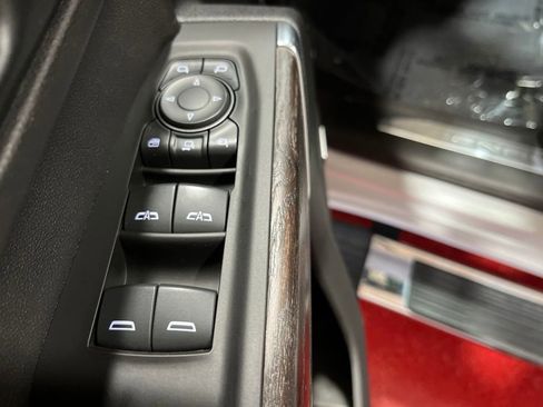 Certified 2021 GMC Sierra 3500 Denali w/ Denali Ultimate Package AWD/4WD image 16
