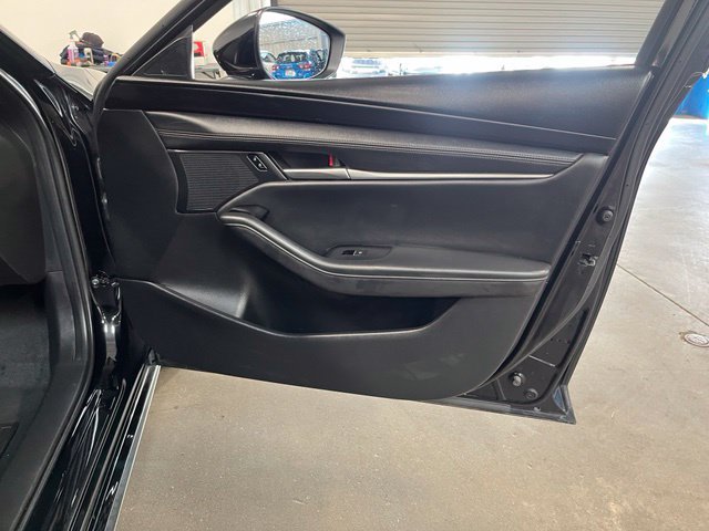 Used 2024 MAZDA MAZDA3 s FWD image 13