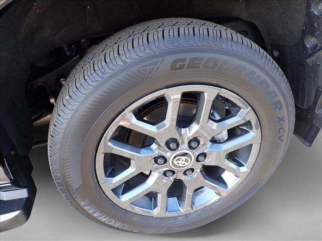 Certified 2025 Toyota Sequoia Platinum AWD/4WD image 7