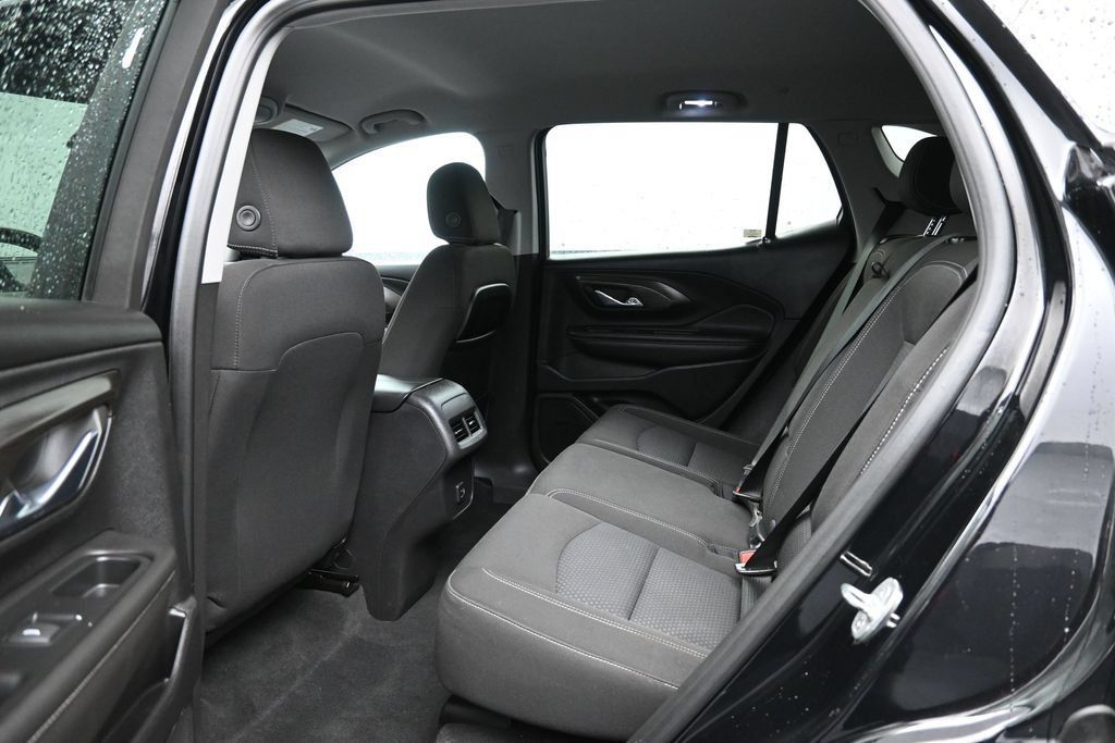 Used 2023 GMC Terrain SLE w/ Driver Convenience Package AWD/4WD image 25