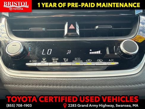 Certified 2024 Toyota Corolla SE w/ SE Premium Package FWD image 30