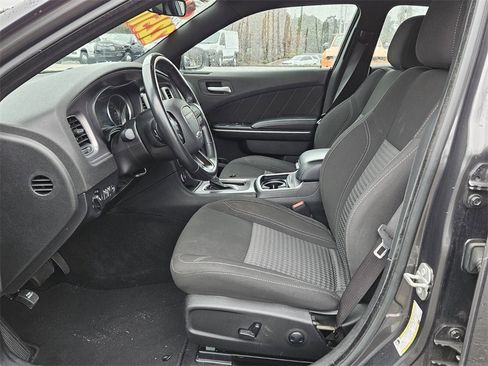 Used 2023 Dodge Charger SXT image 10